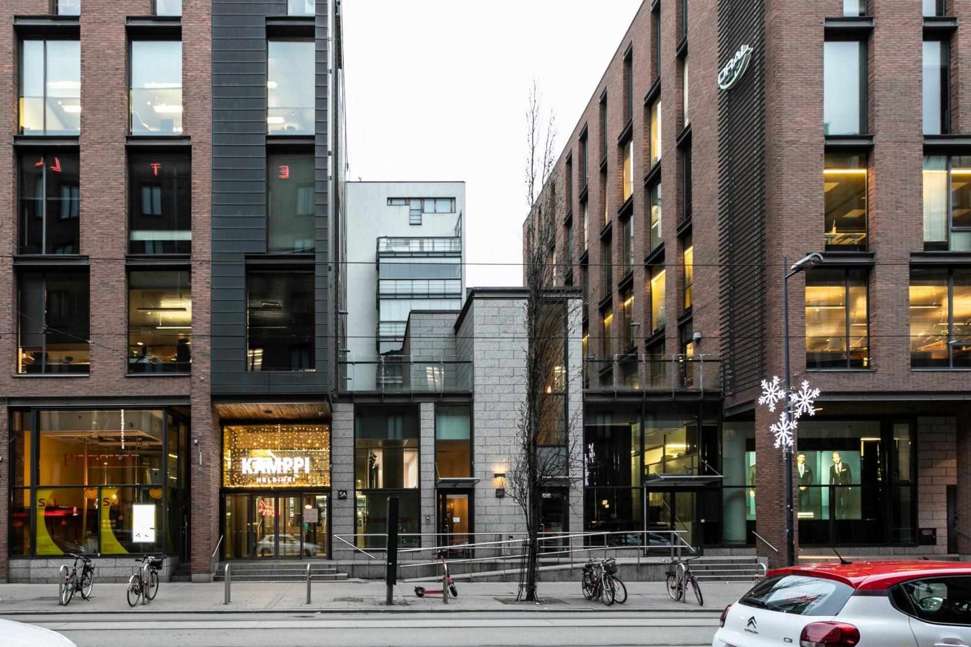 2Ndhomes Luxury Kamppi Center Apartment With Spa And Terrace Helsinki Bagian luar foto