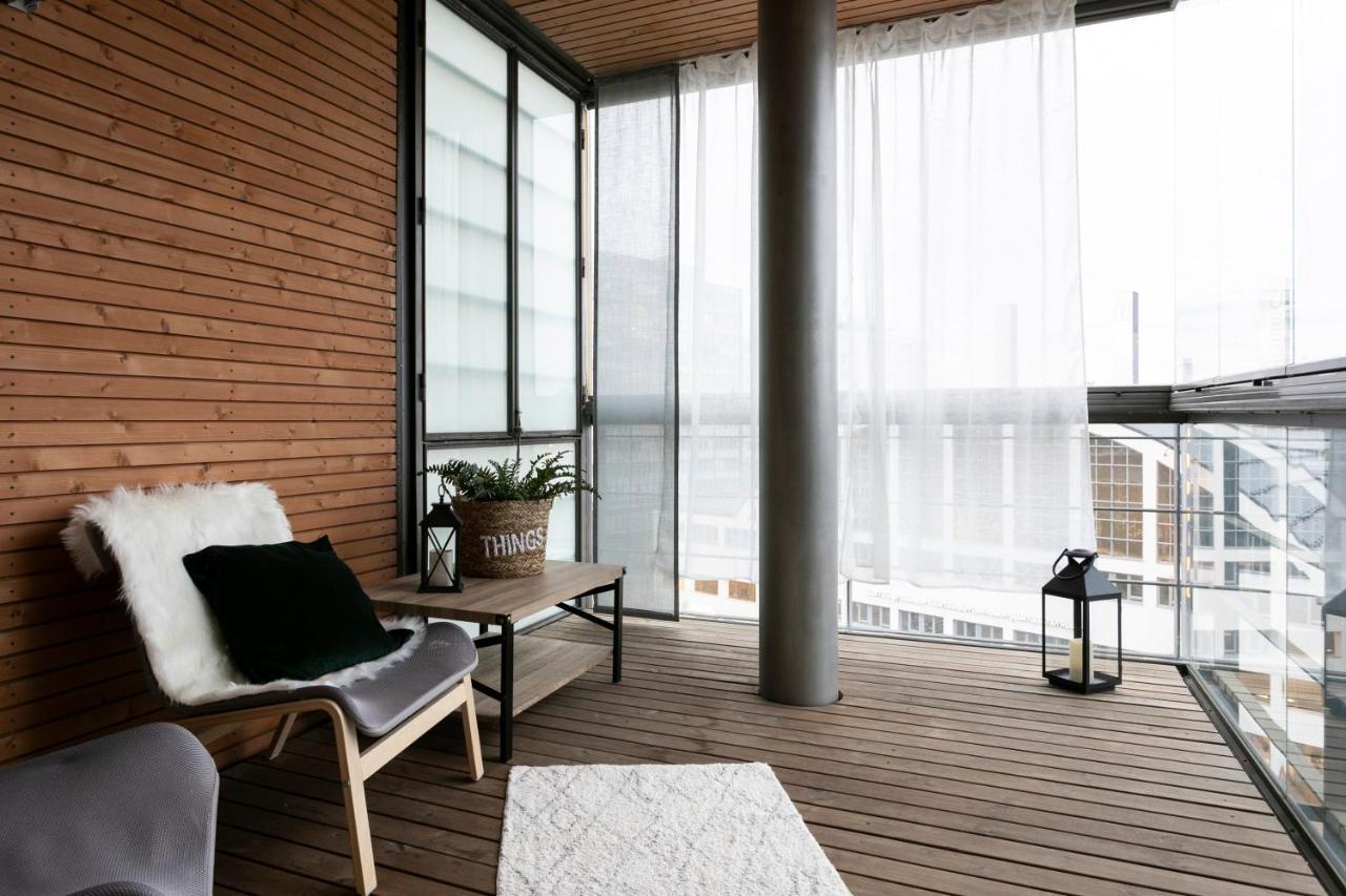 2Ndhomes Luxury Kamppi Center Apartment With Spa And Terrace Helsinki Bagian luar foto