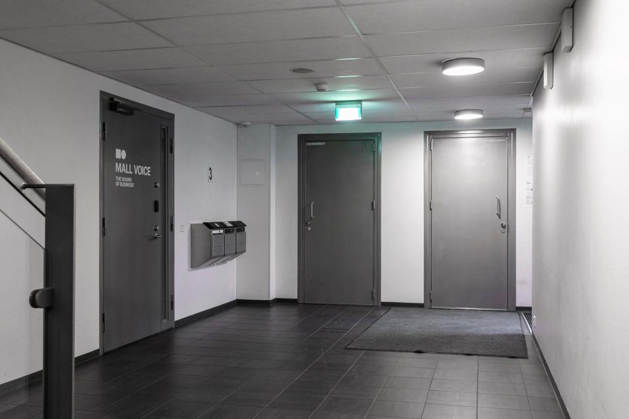 2Ndhomes Luxury Kamppi Center Apartment With Spa And Terrace Helsinki Bagian luar foto